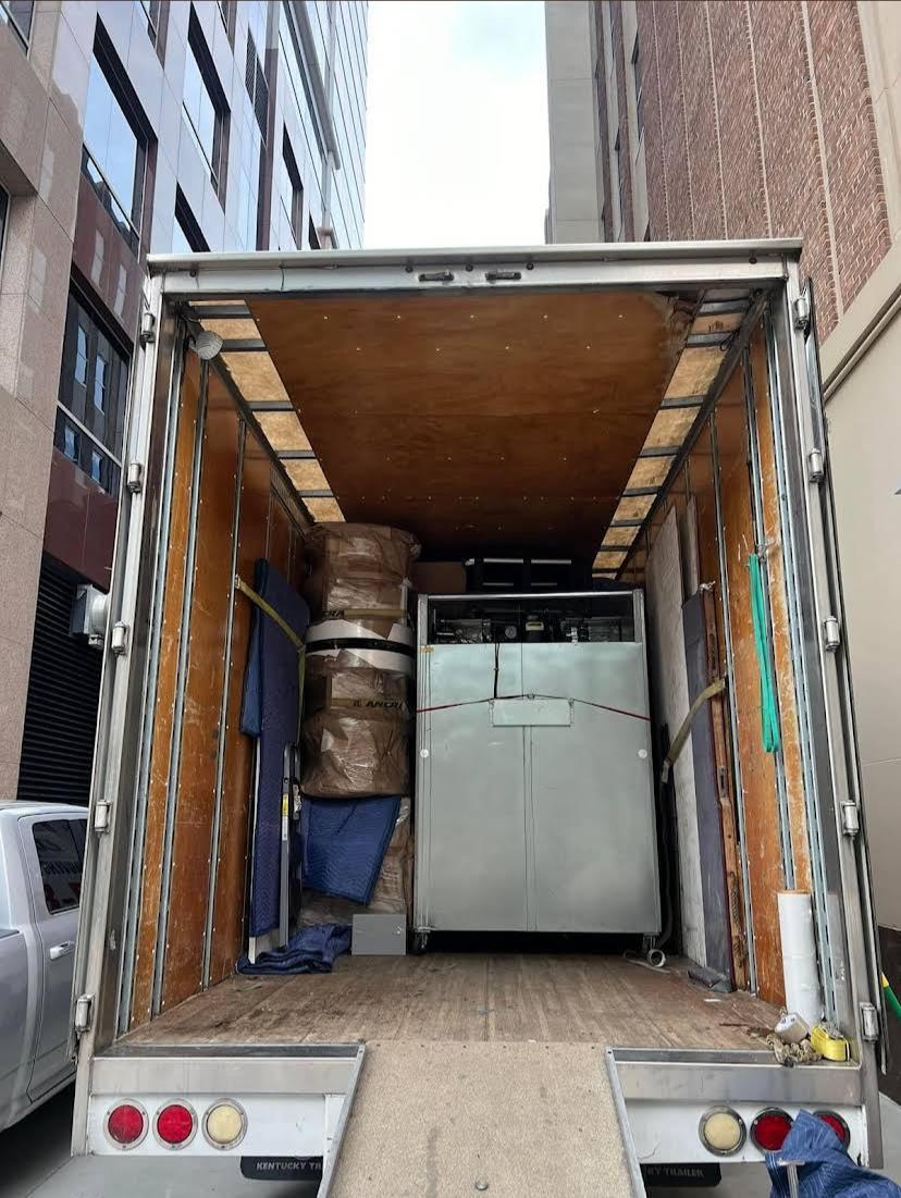 Movers 14 Restaurant equipment movers relocating commercial kitchen appliances in Jacksonville, FL